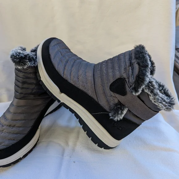 RIKA Women's Aubonne Gore Cold Weather Boots. - Picture 8 of 10